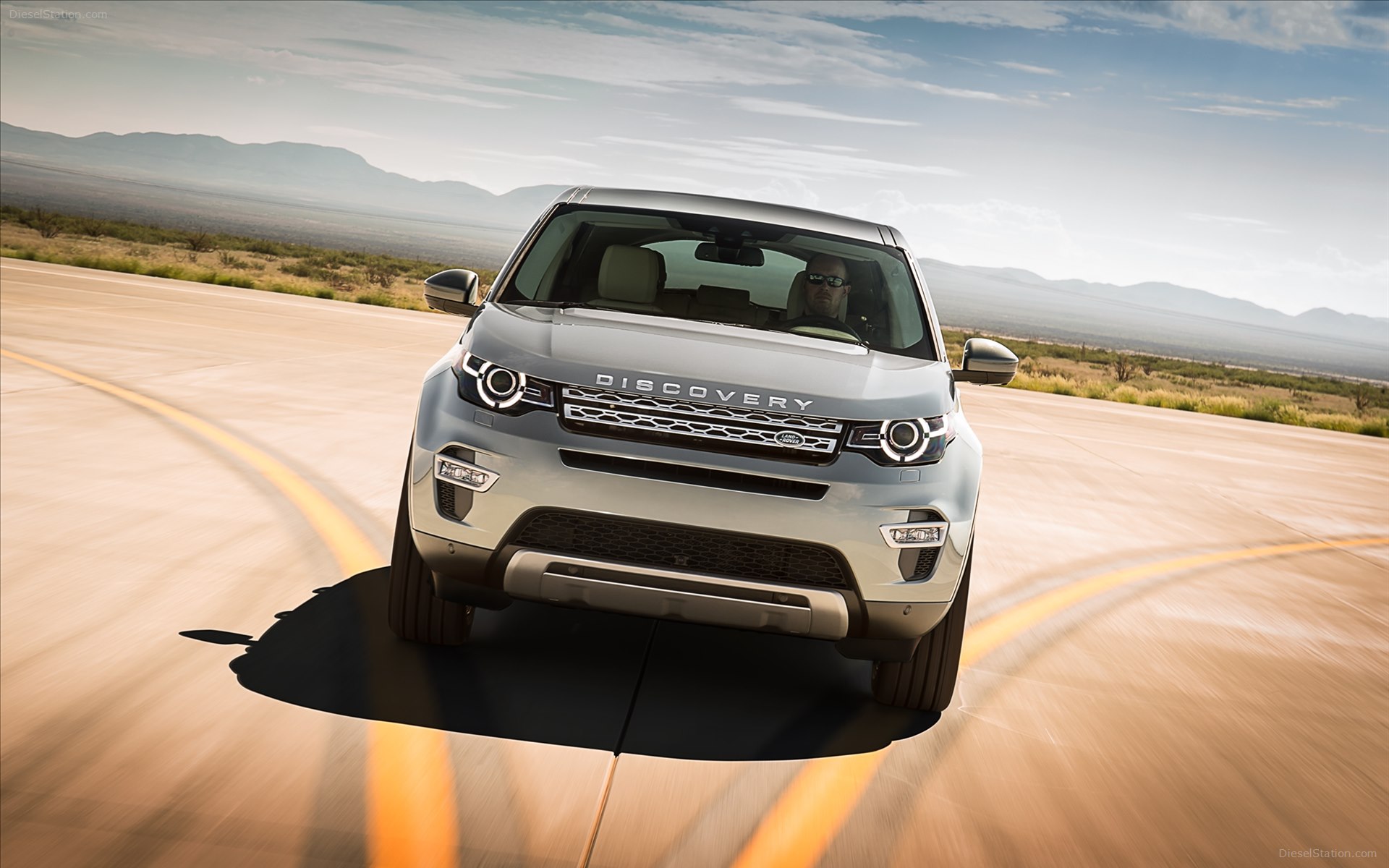 Land Rover Discovery Sport 2015